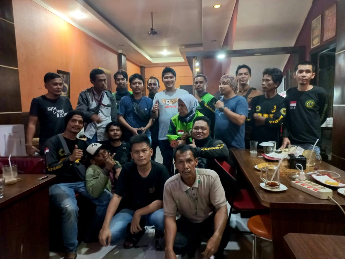 Komunitas Gojek melaksanakan Kopdar serta hadir Rahmad ilahi sebagai narasumber dan penghangat suasana